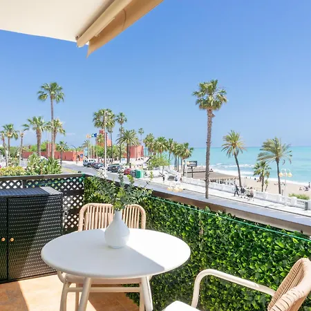 Boutique Flat Sea Views Apartment *
