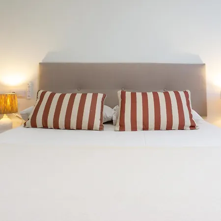 Boutique Flat Sea Views Lägenhet *